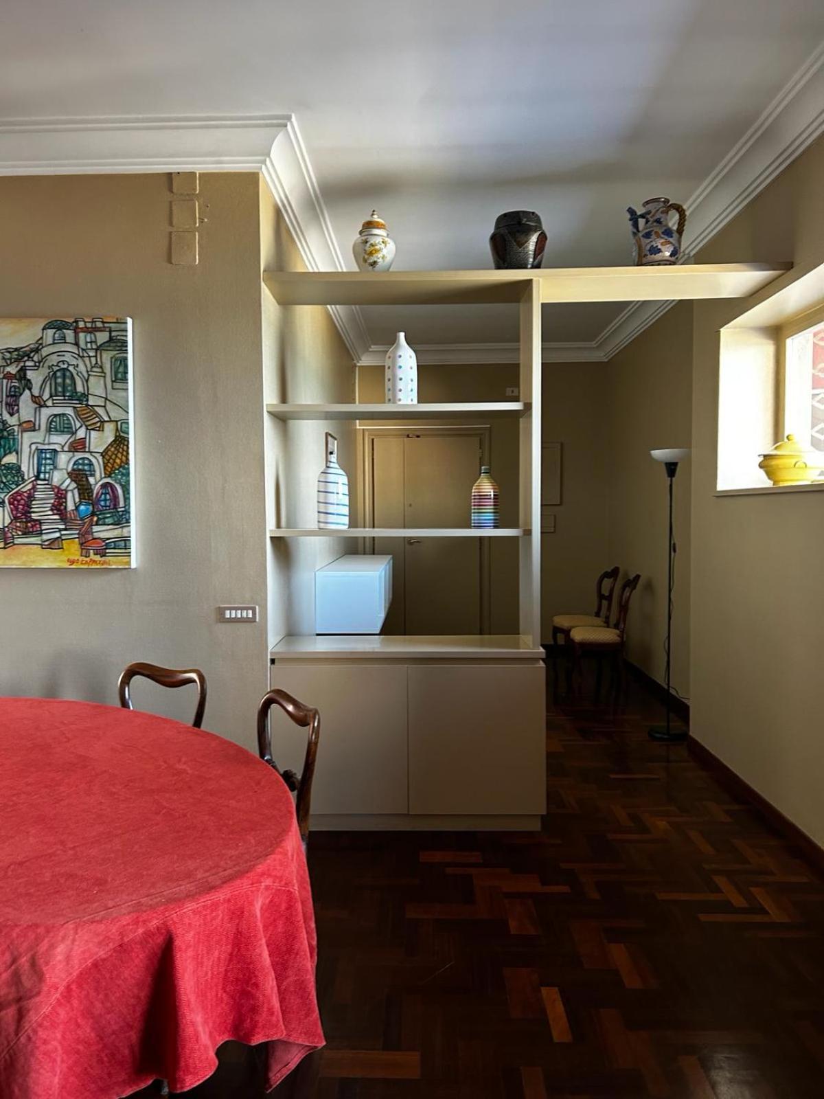 Front Beach Apartment - 3 Bedrooms Bari Eksteriør billede